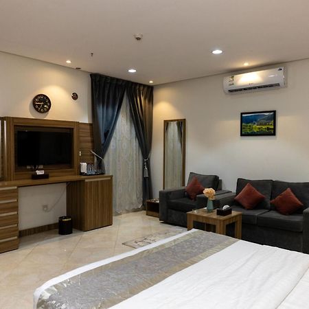 Admire Apart' Hotel Rijad Zewnętrze zdjęcie